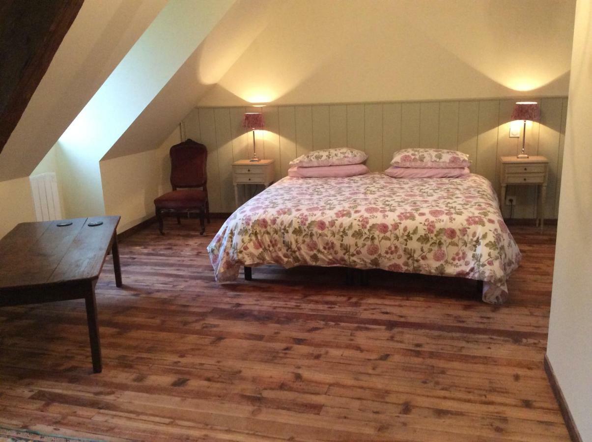 Chateau Ville Voisin Augan Luaran gambar